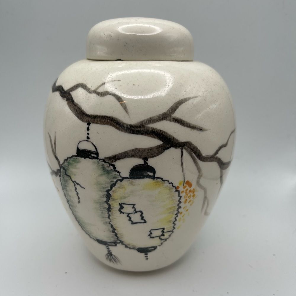 Vintage Chinese lantern ginger jar